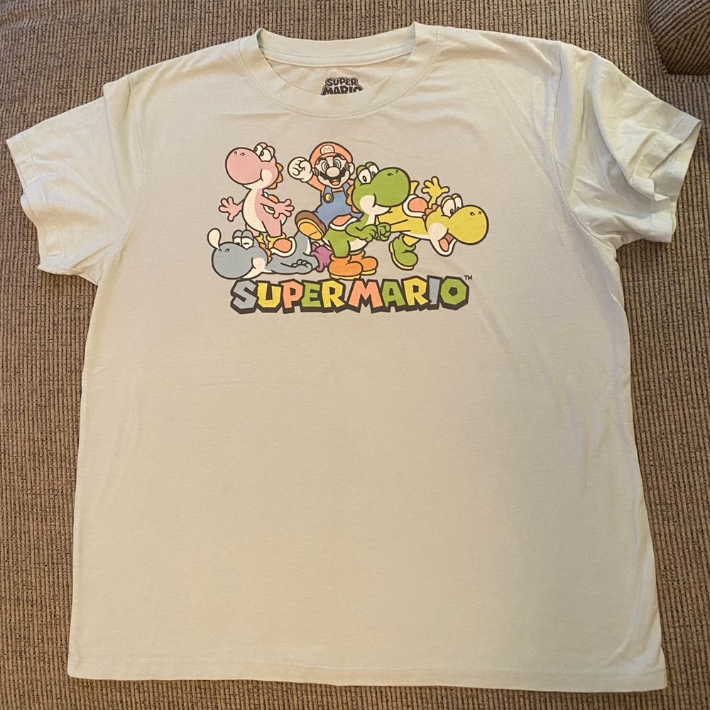 ⭐ 3 for $15 ⭐ - Nintendo Super Mario Logo Tee